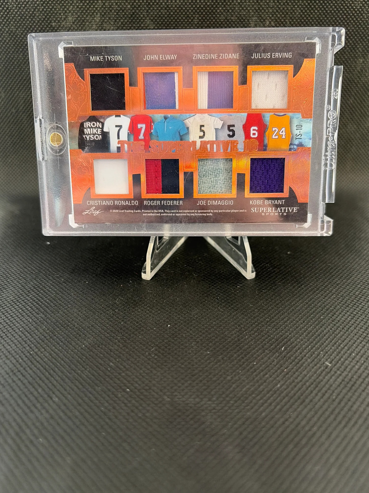 Closer look at 2020 Lionel Messi from 2020 Leaf Superlative Sports card TS 16